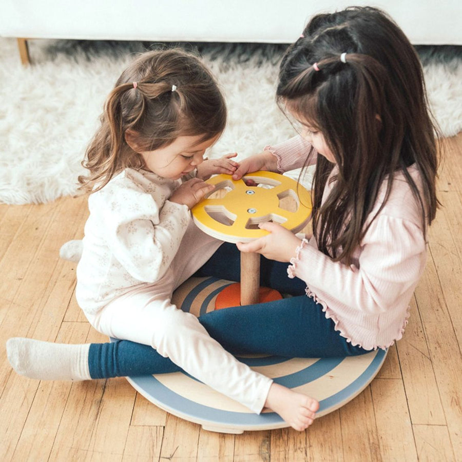 What Is Cooperative Play? | Maisonette