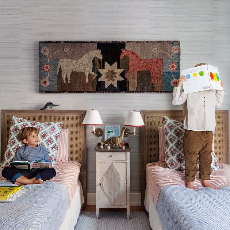 6 Tips for Helping Your Kid Share a Room