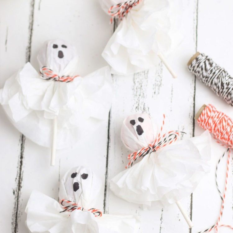 5 Fun Treat Bags for Safer Halloween Trick or Treating
