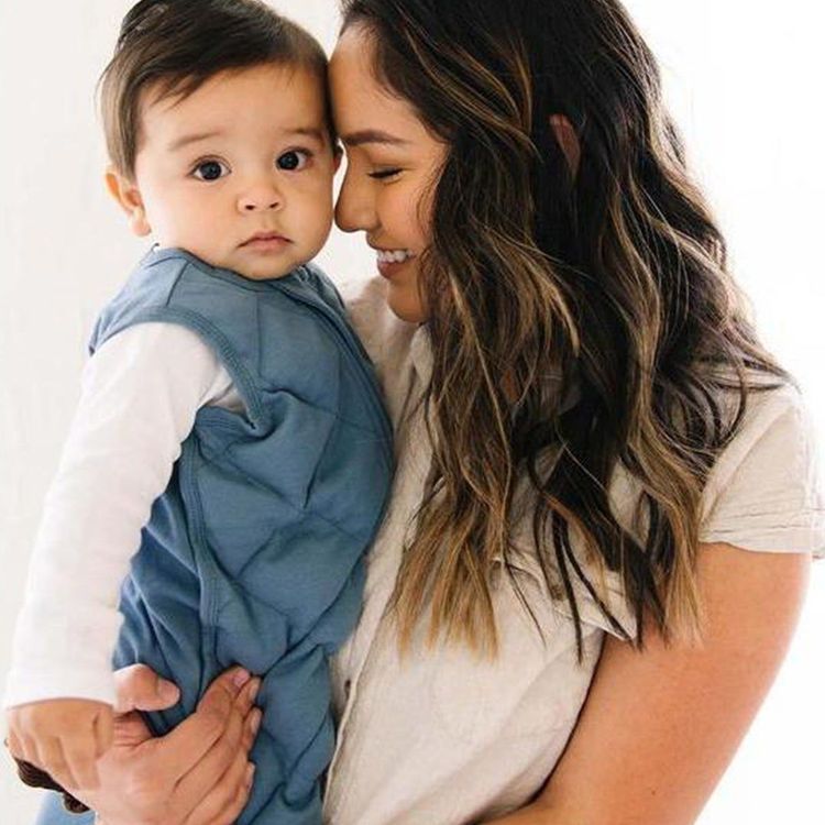 When to Stop Swaddling: Swaddle Transition | Maisonette