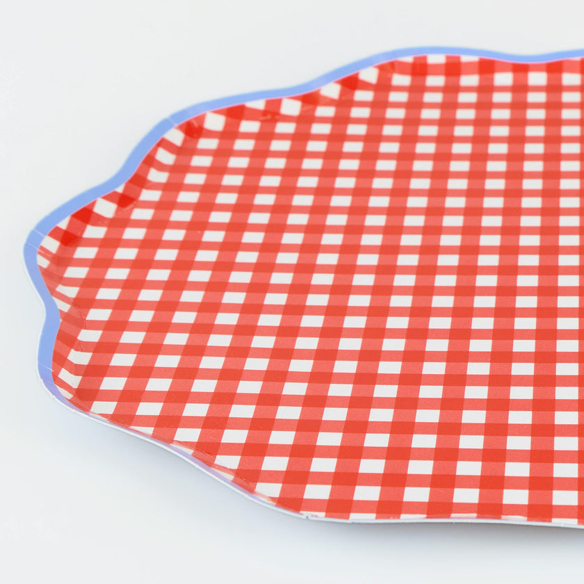 Red Gingham Dinner Plates (x 8)