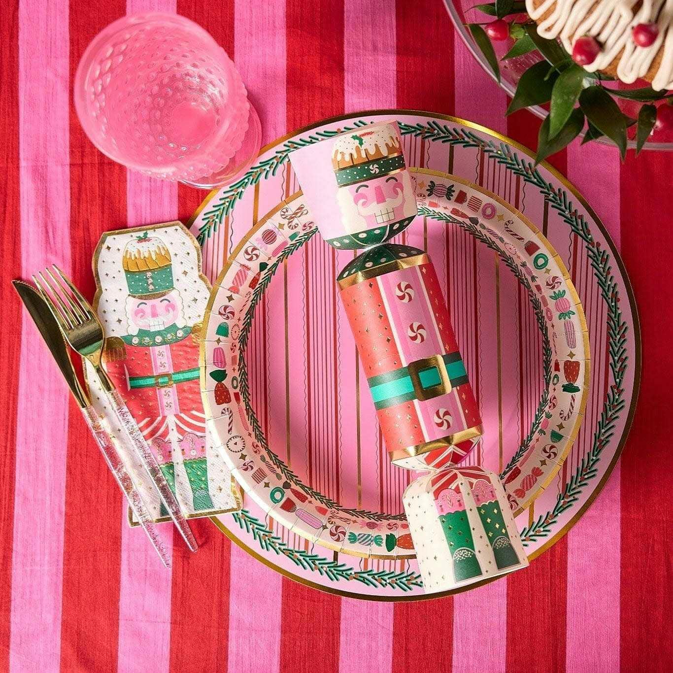 Holiday Holly Placemats (10 Count)