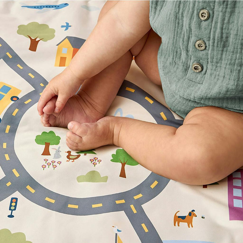 Itzy  in   Travel Playmat™