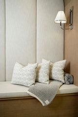 DH Rattle Knit Throw