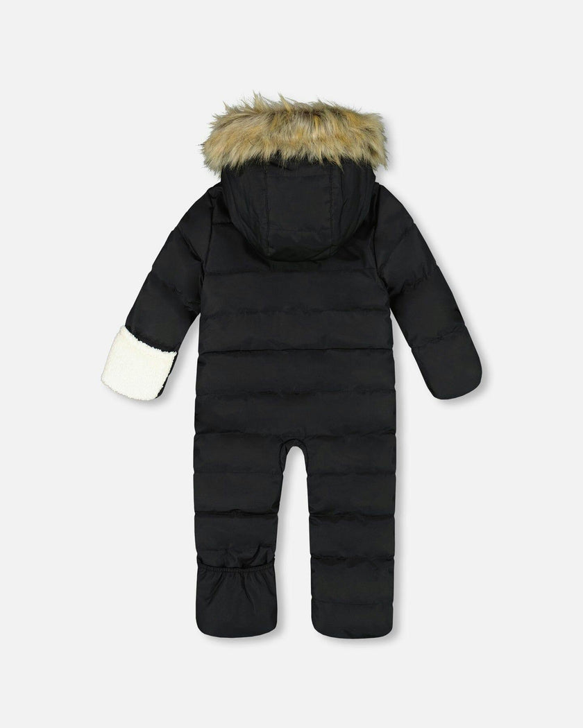 One-Piece Baby Snug Snowsuit Designed for Car Seat