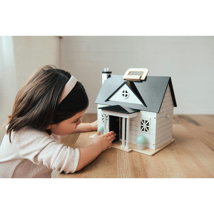 Home Sweet Home Dollhouse