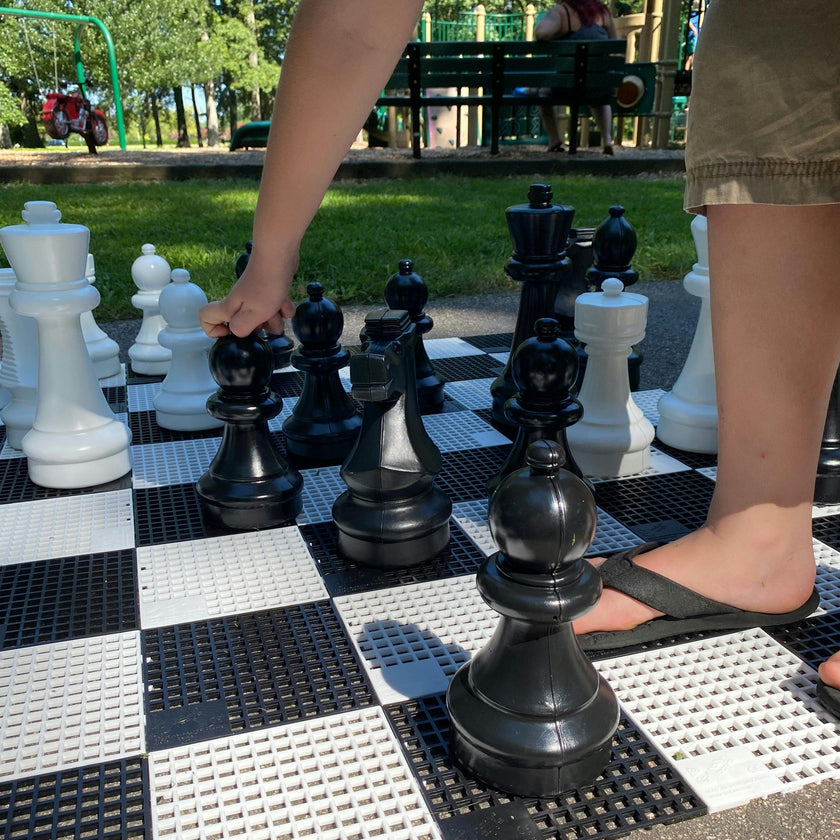 Small Chess Pieces
