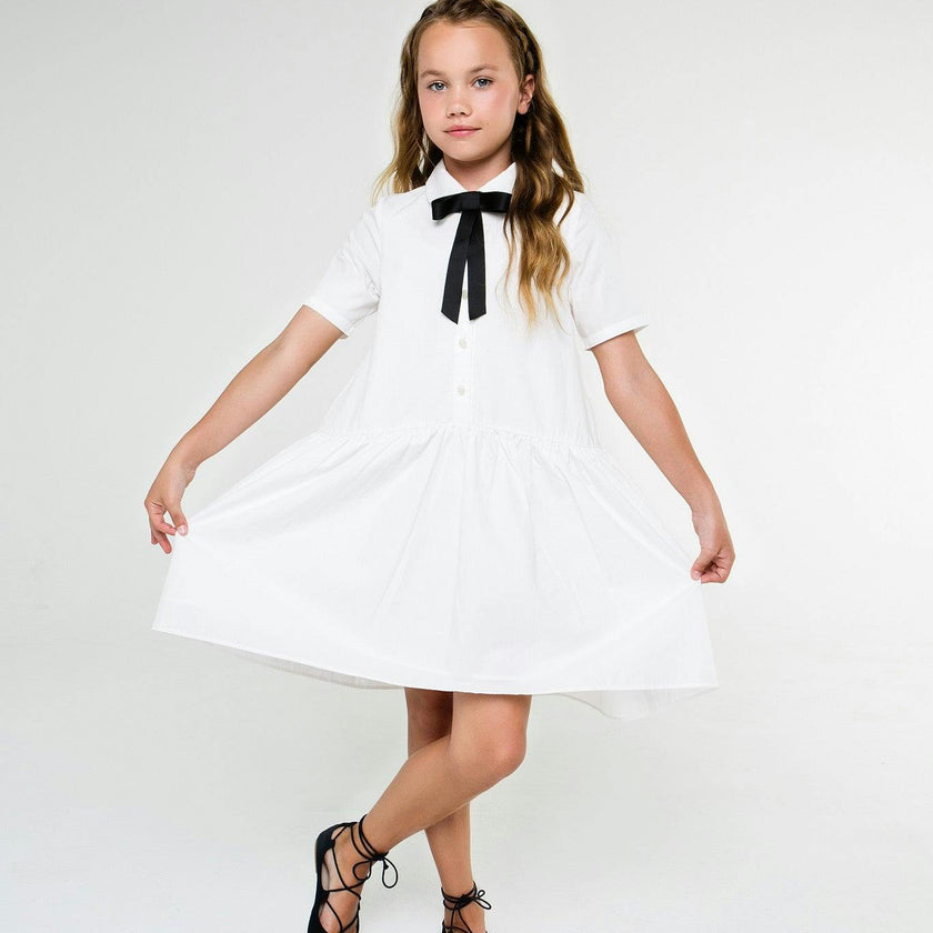 Isabella (light blue)