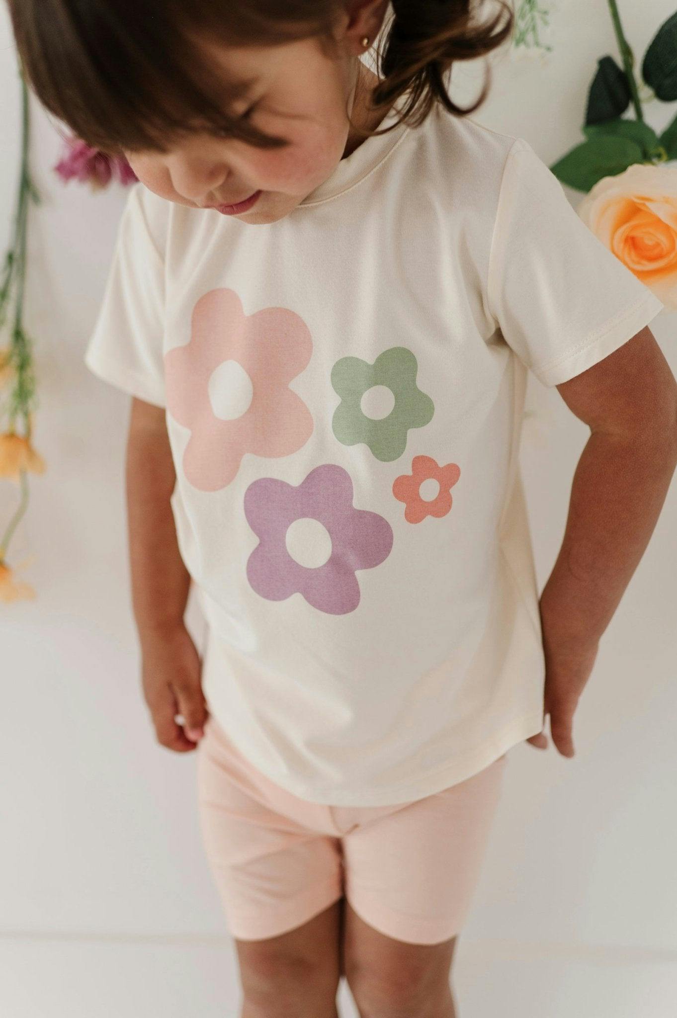 Girl's Short Sleeve Tee in Summer Blooms