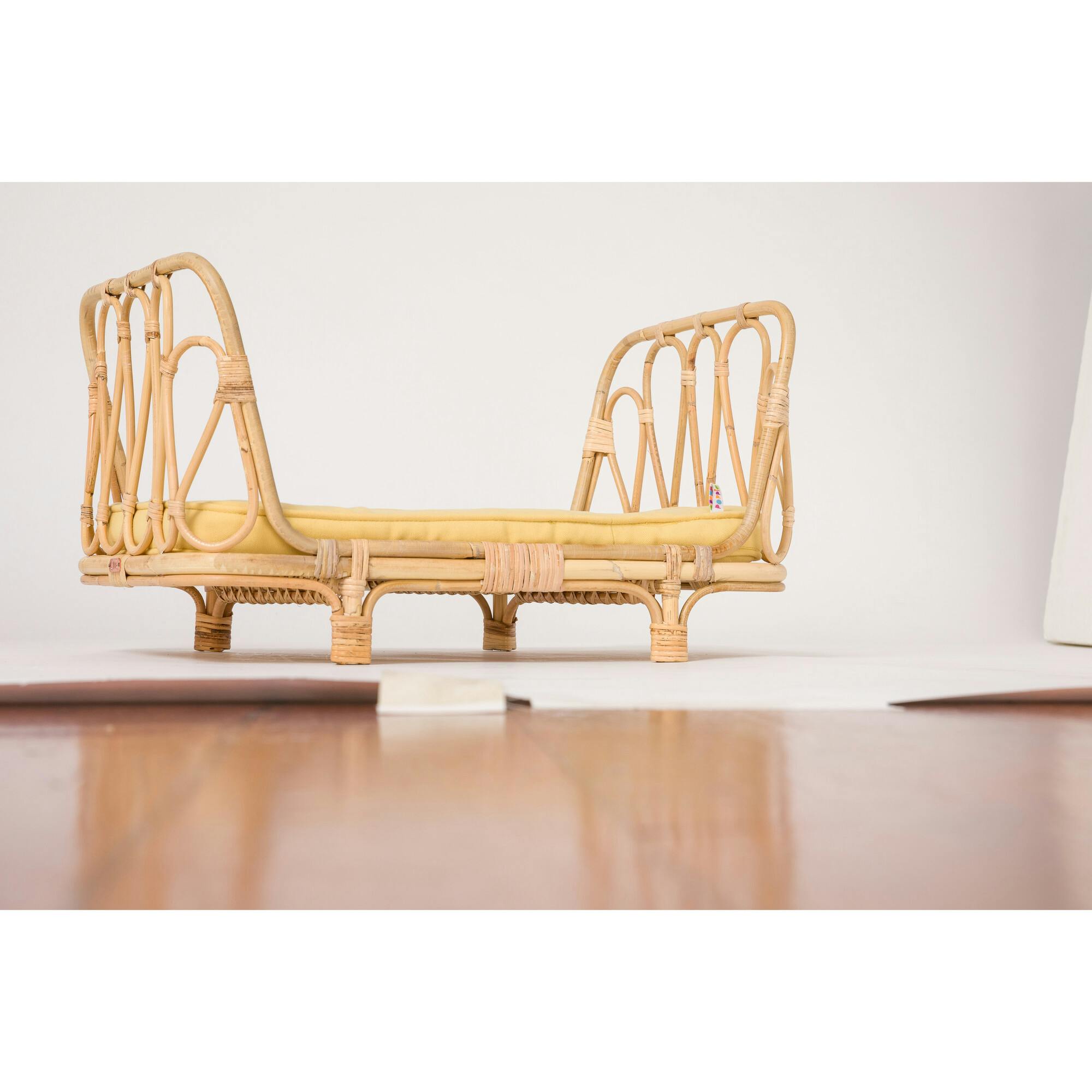 Poppie Classic Day Bed Collection