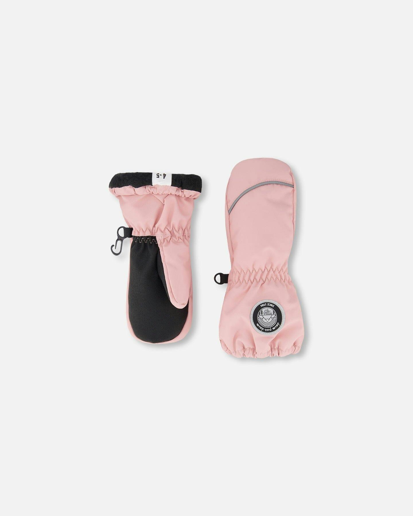 Winter Mittens Play Dusty Pink
