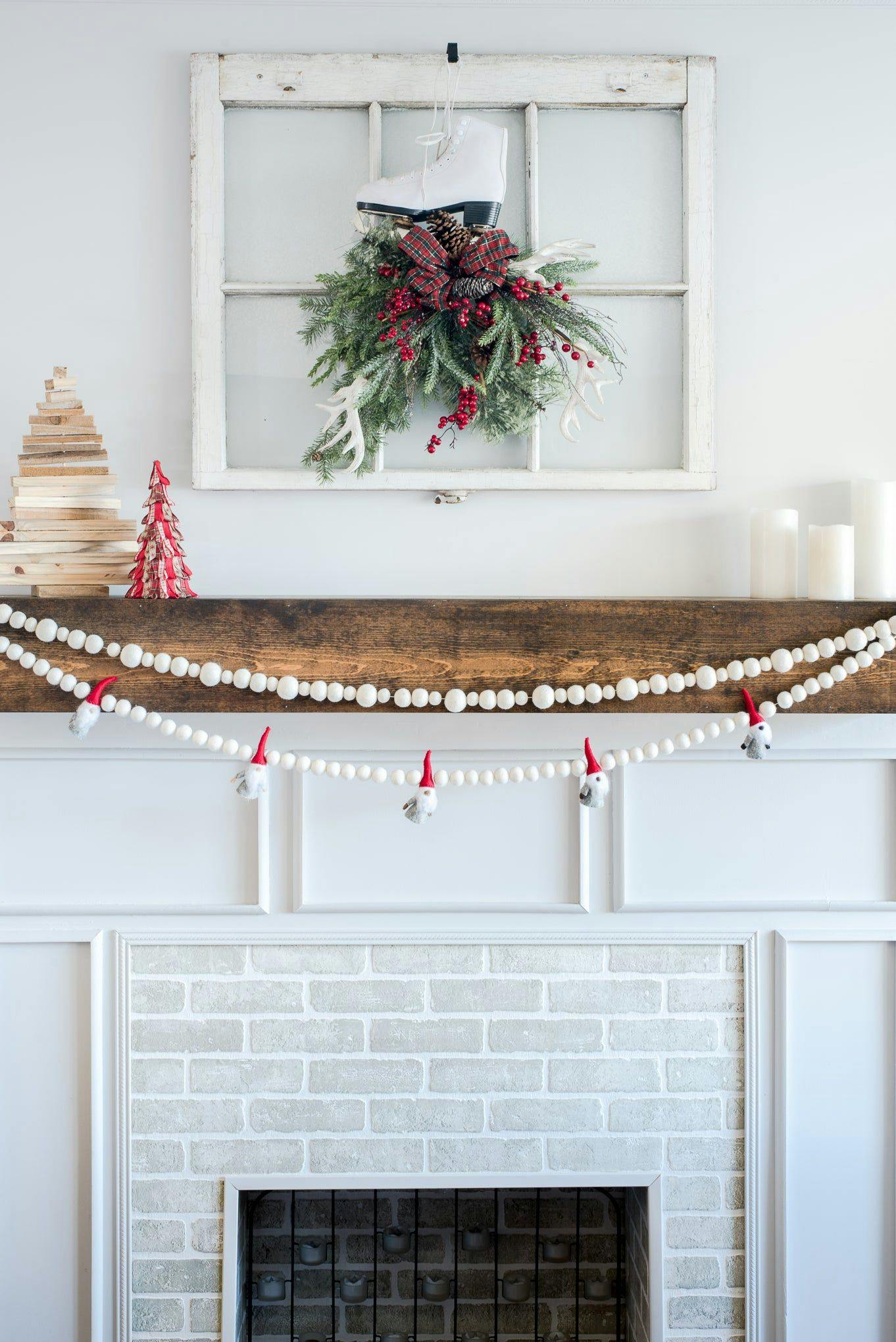 Gnomes Garland
