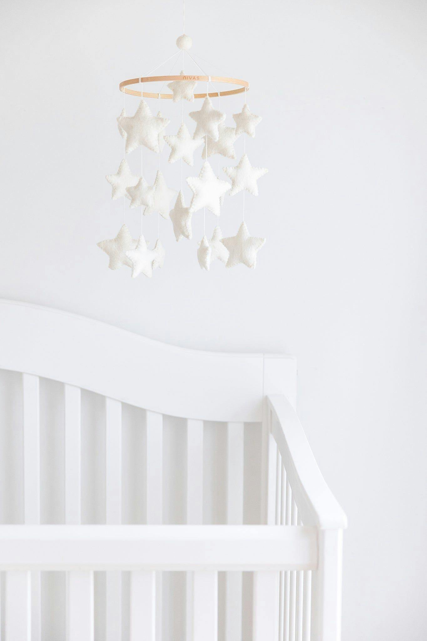 Stars Crib Mobile (White)