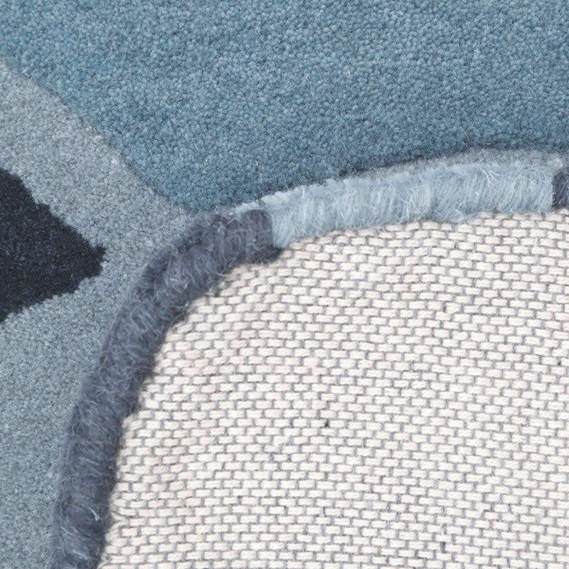 Hand-Tufted Velvet Rug