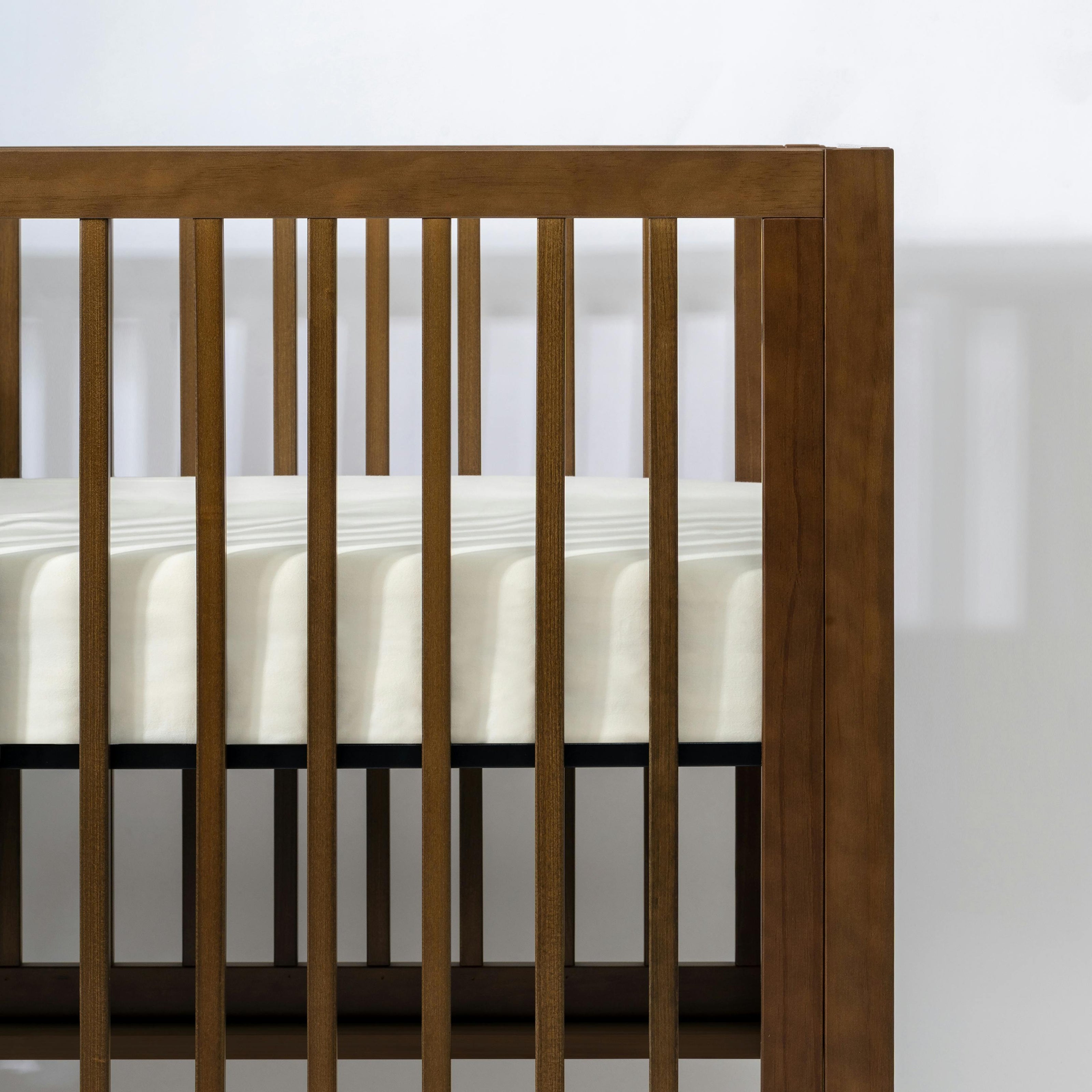 All-Stages Midi Crib Sheet in GOTS Certified Organic Brushed Cotton in Ivory