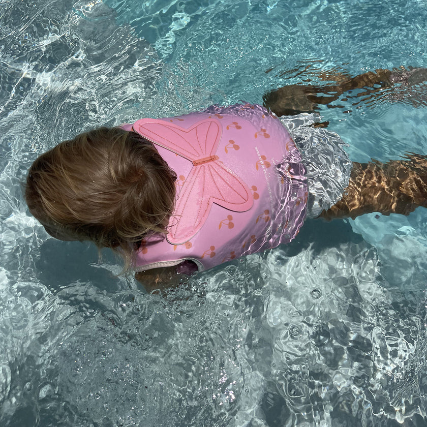 Swim Vest: 1/2