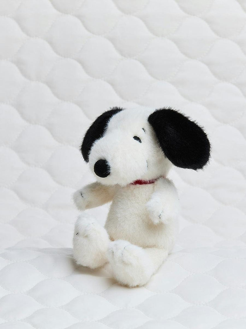 Snoopy ECO Fuzzy Floppy Cream - 7"