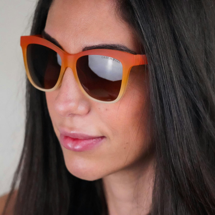 Iconic Wayfarer Ombre  | Polarized Sunglasses | Adult | 15+ Y