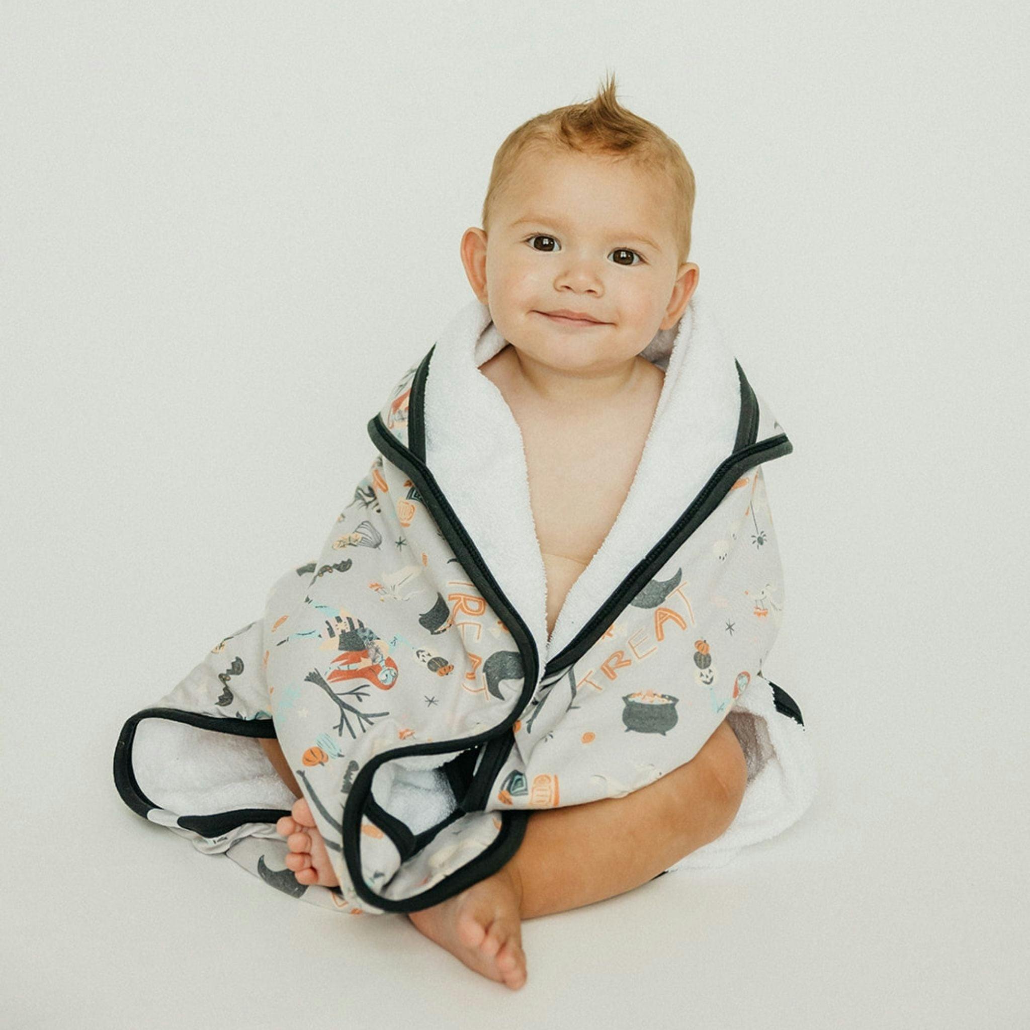 Premium Baby Knit Hooded Towel - Nightmare Before Christmas