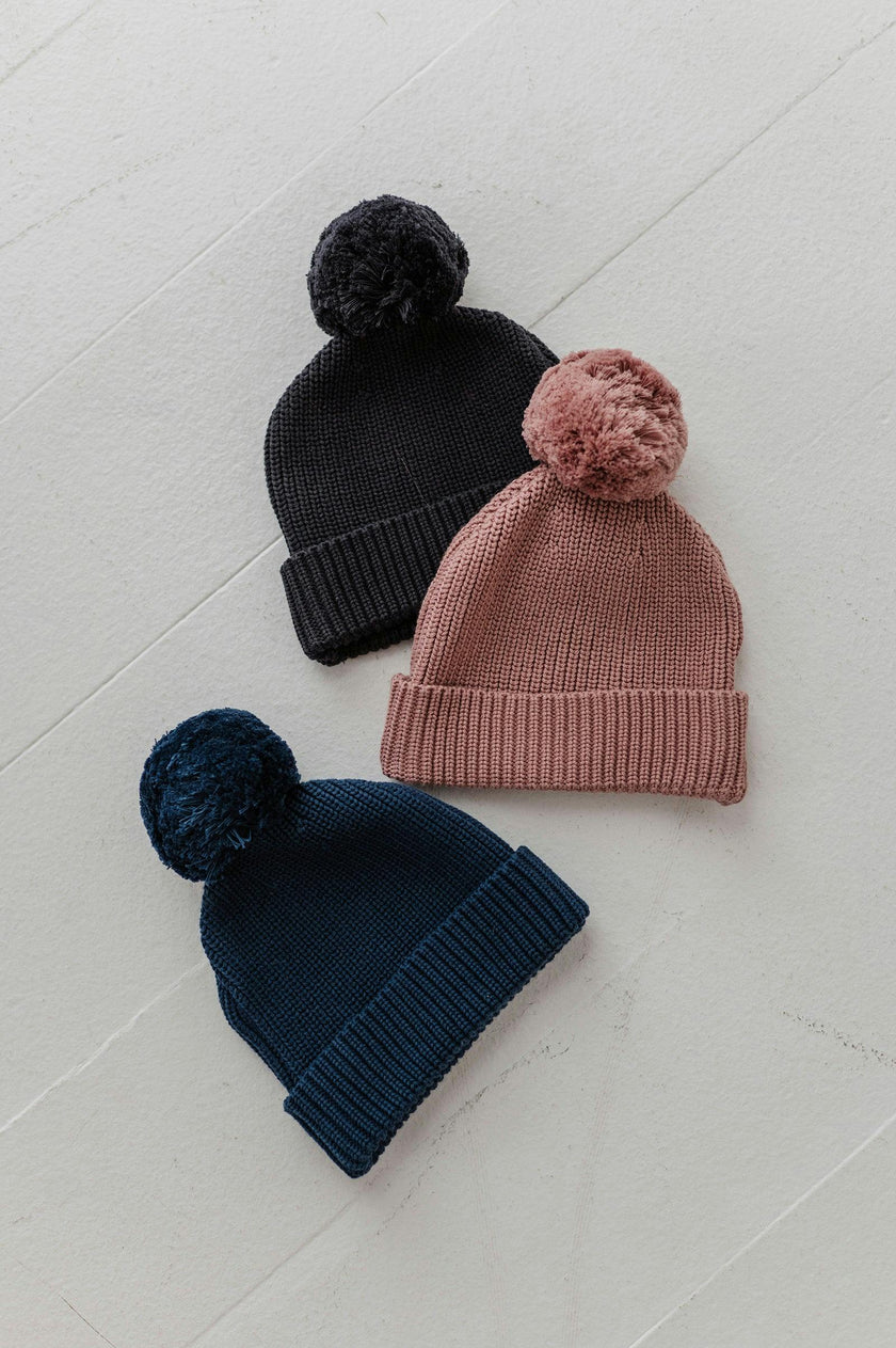 Knit Pom Hat in Charcoal
