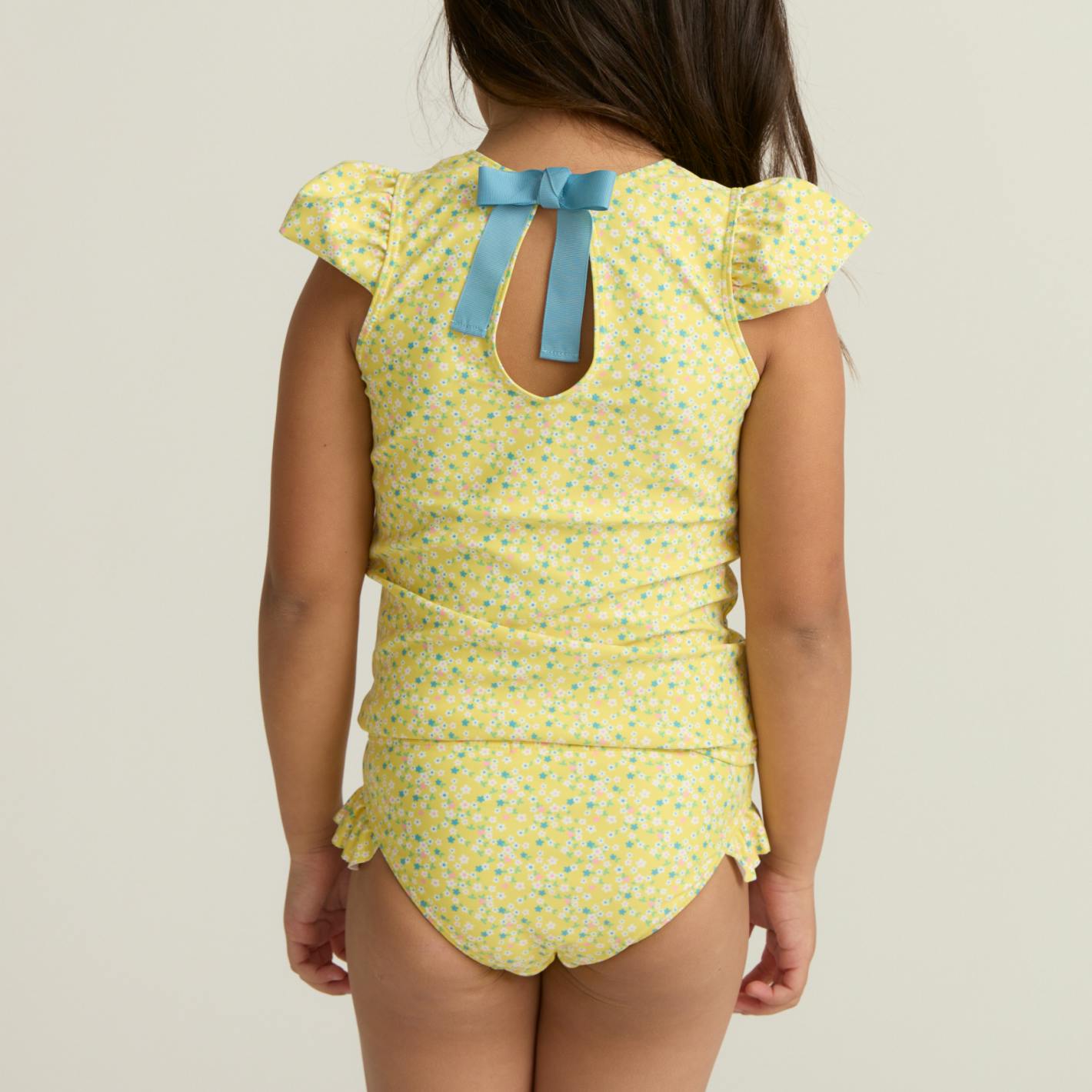 girls petite fleur cap sleeve rashguard set