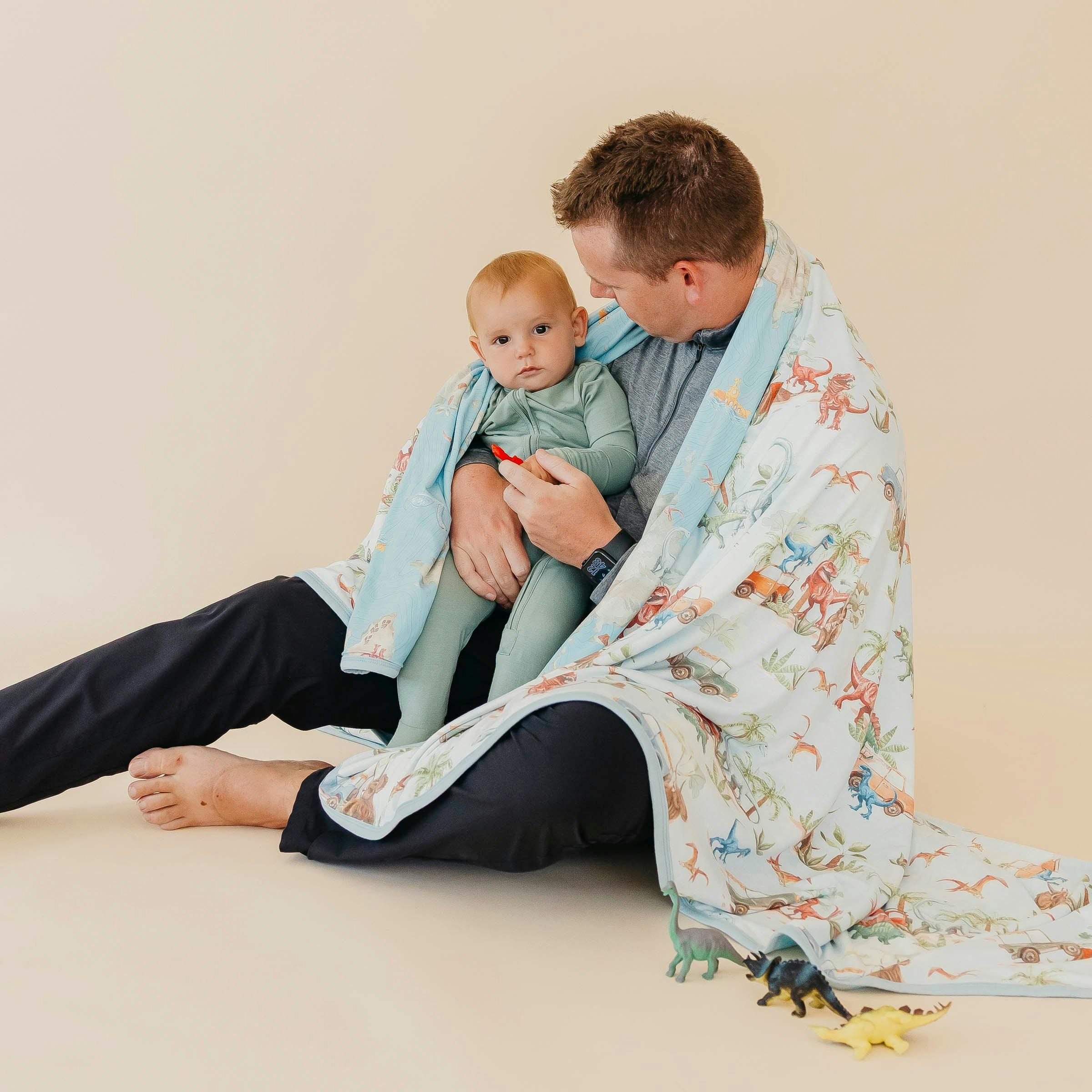 Three-Layer Jumbo Quilt - Dino Explorer