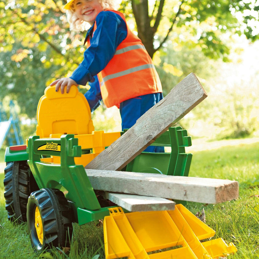 John Deere Farm Trailer
