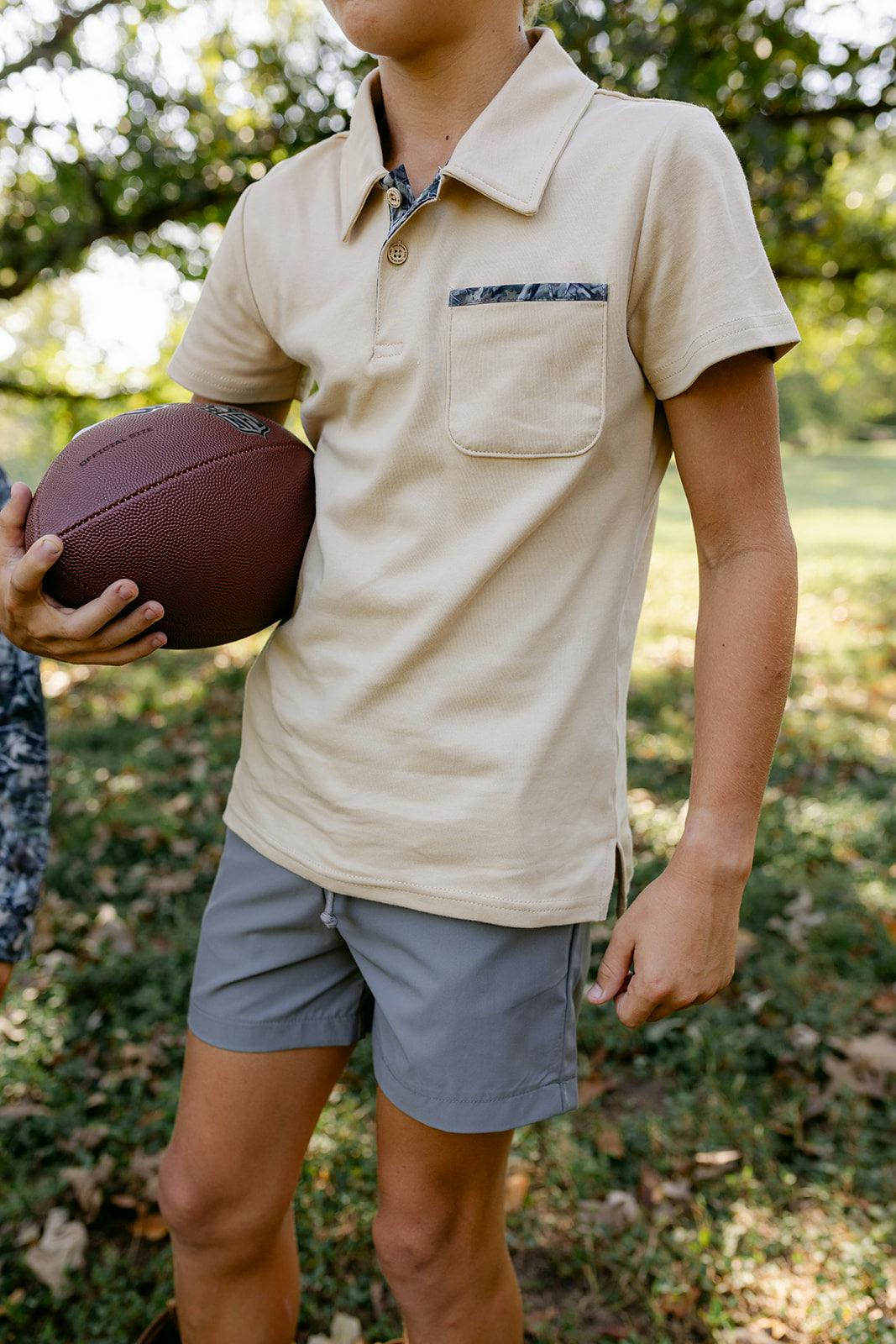 Archie Polo- Oak Dust / Forest Camo