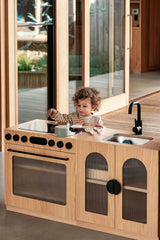 Oak Fluted Play Oven – Montessori Wooden Toy Kitchen