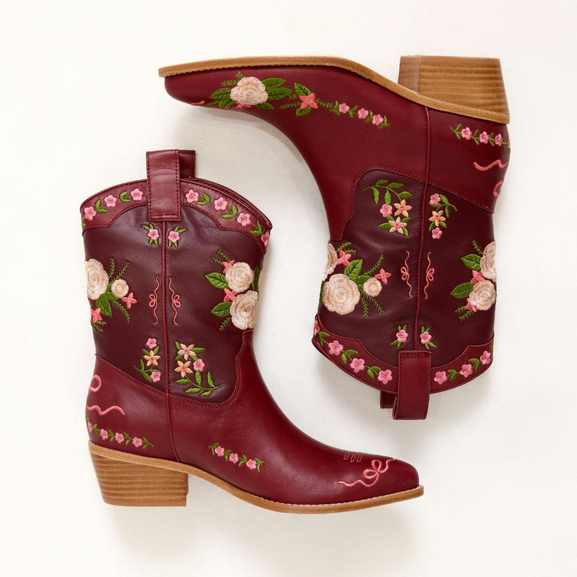 Sierra Bootie in Red