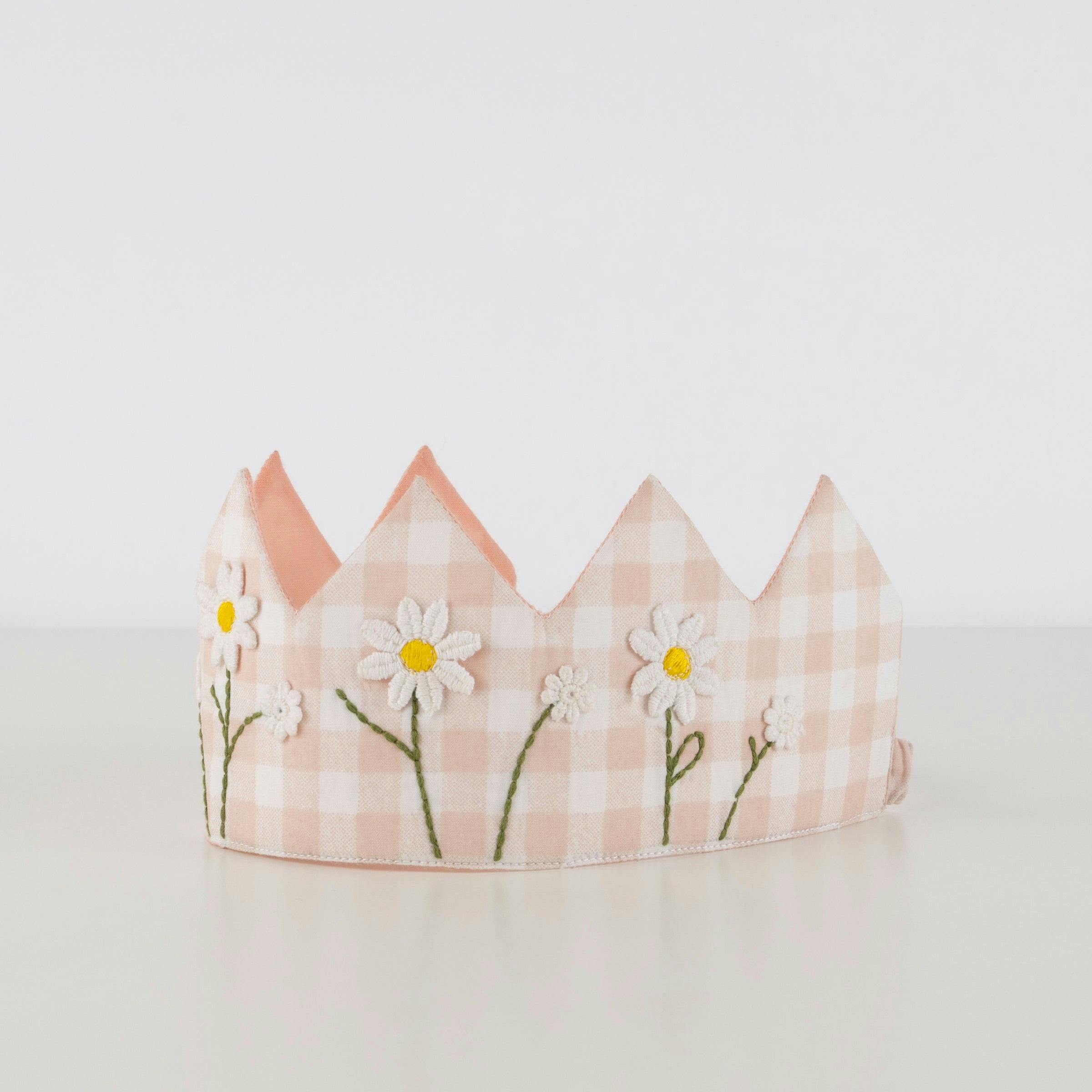 Gingham Crown