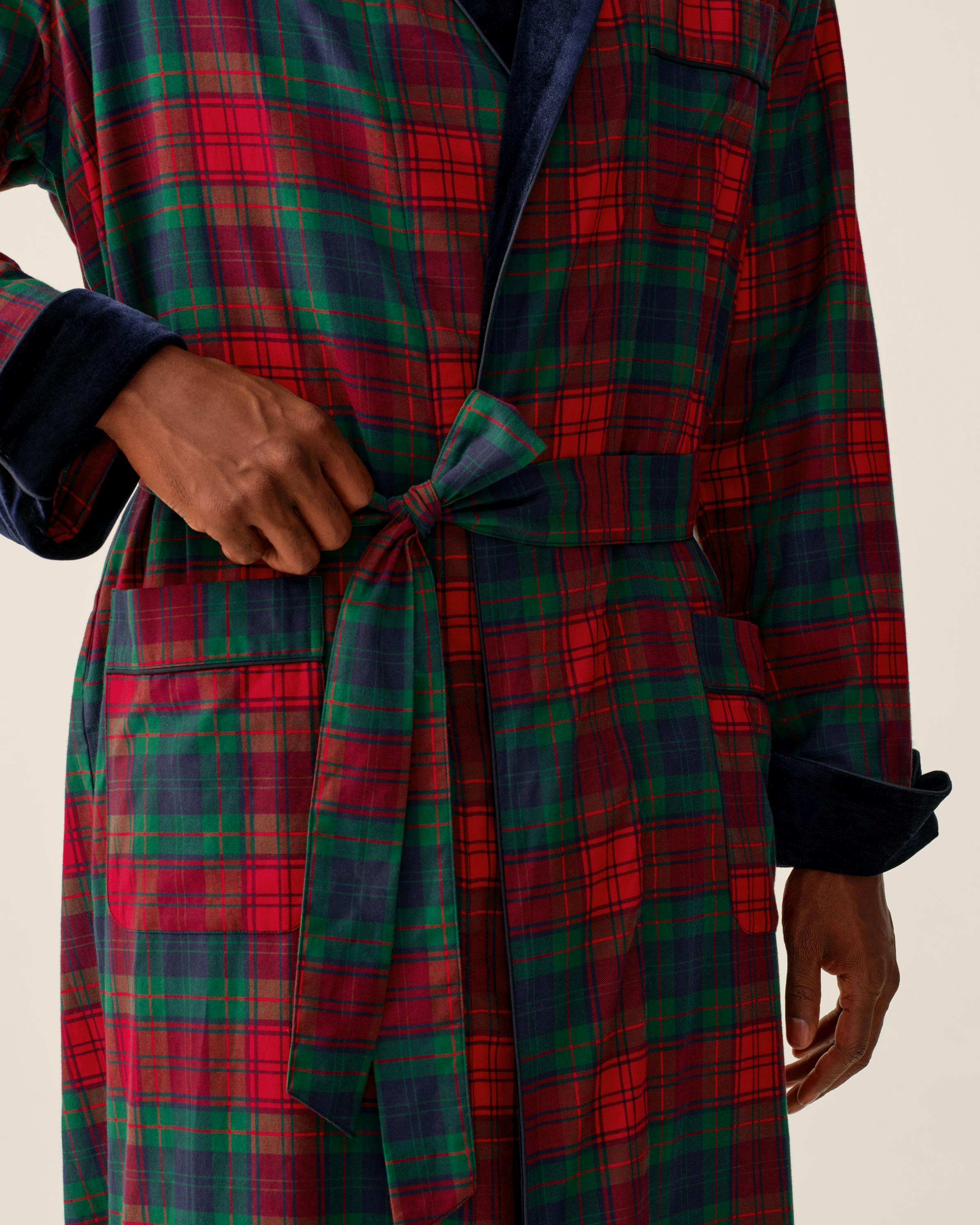 Men's Brushed Twill Velvet Trim Robe in St. James Tartan