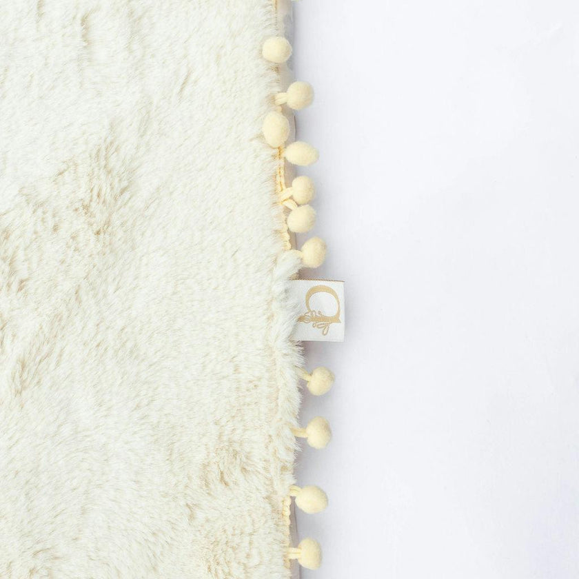 Pompom Blanket