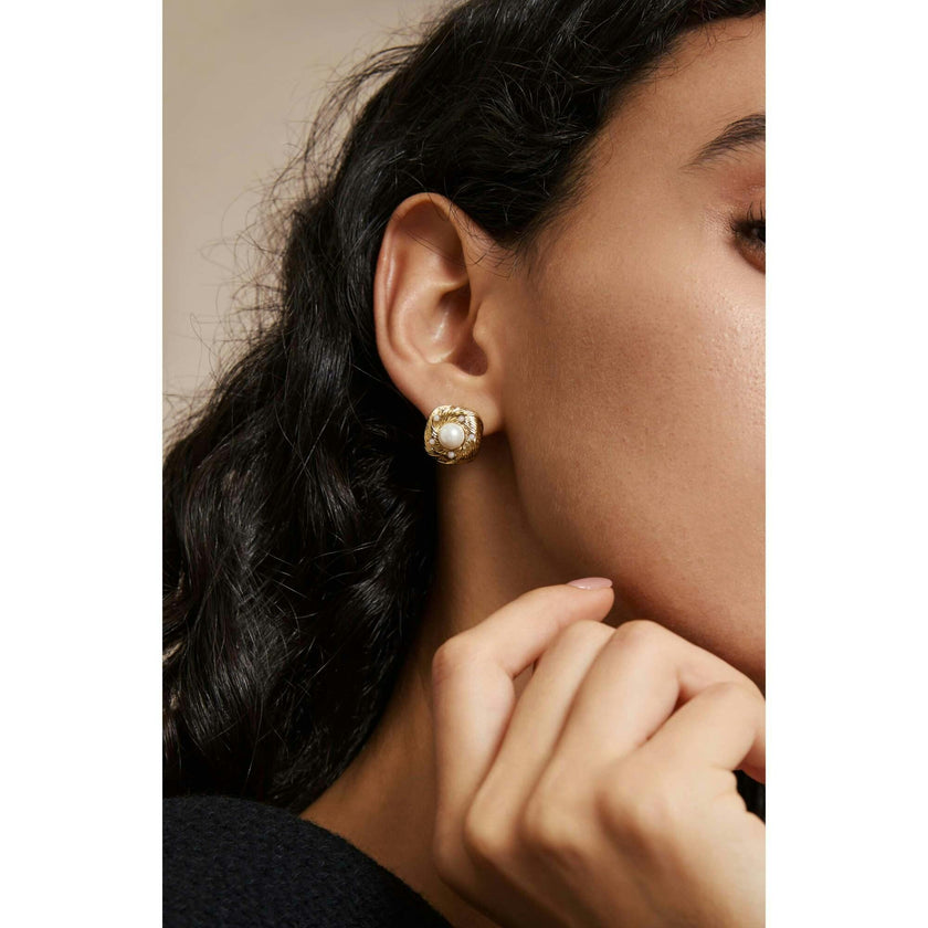 Canary Ear Stud