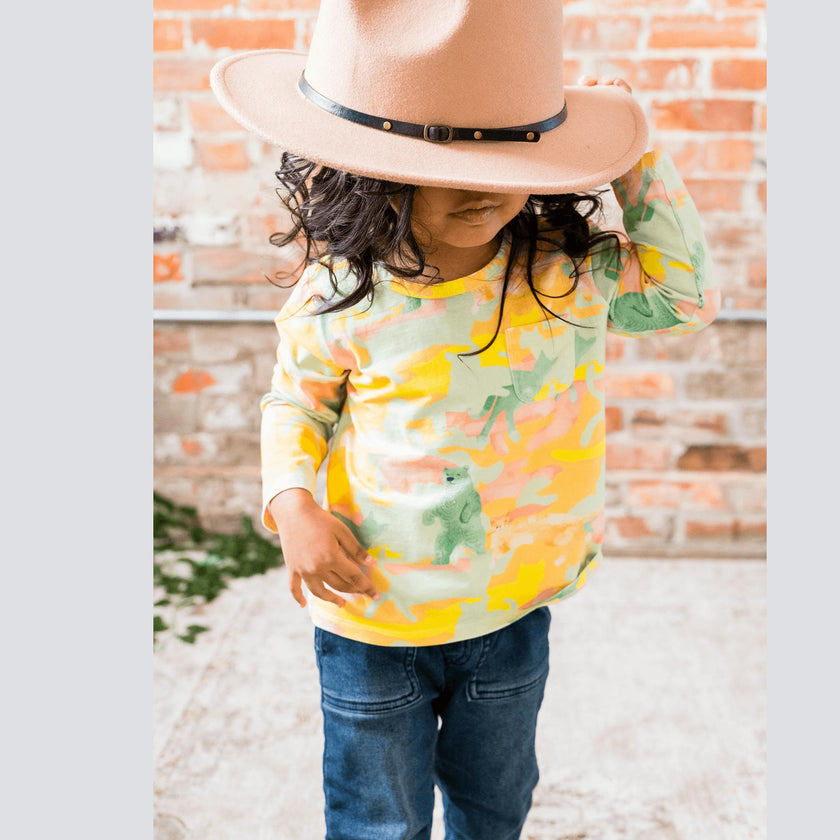 Billie Print Long Sleeve Pocket Tee