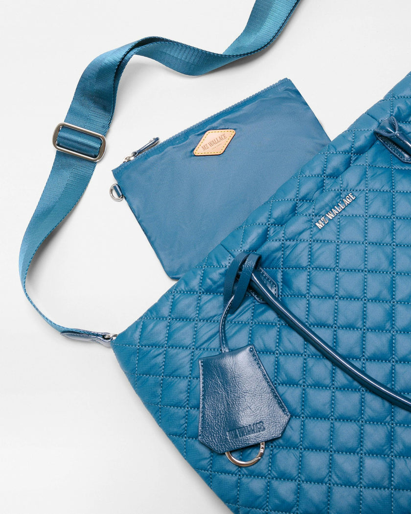 Atlantic Blue Medium Daily Tote