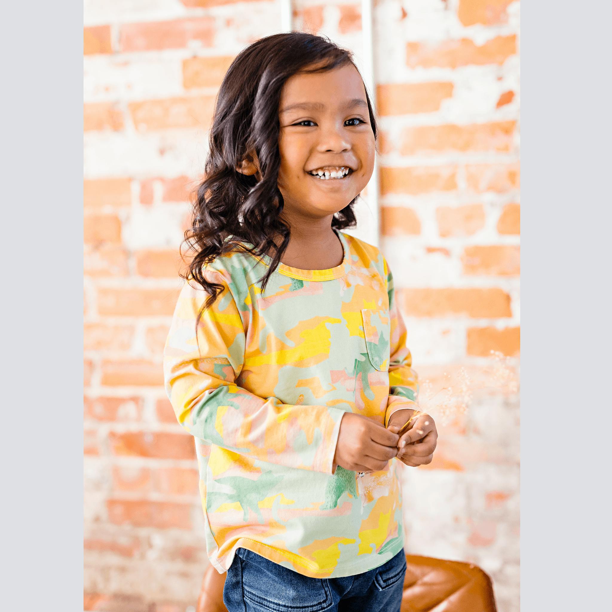 Billie Print Long Sleeve Pocket Tee