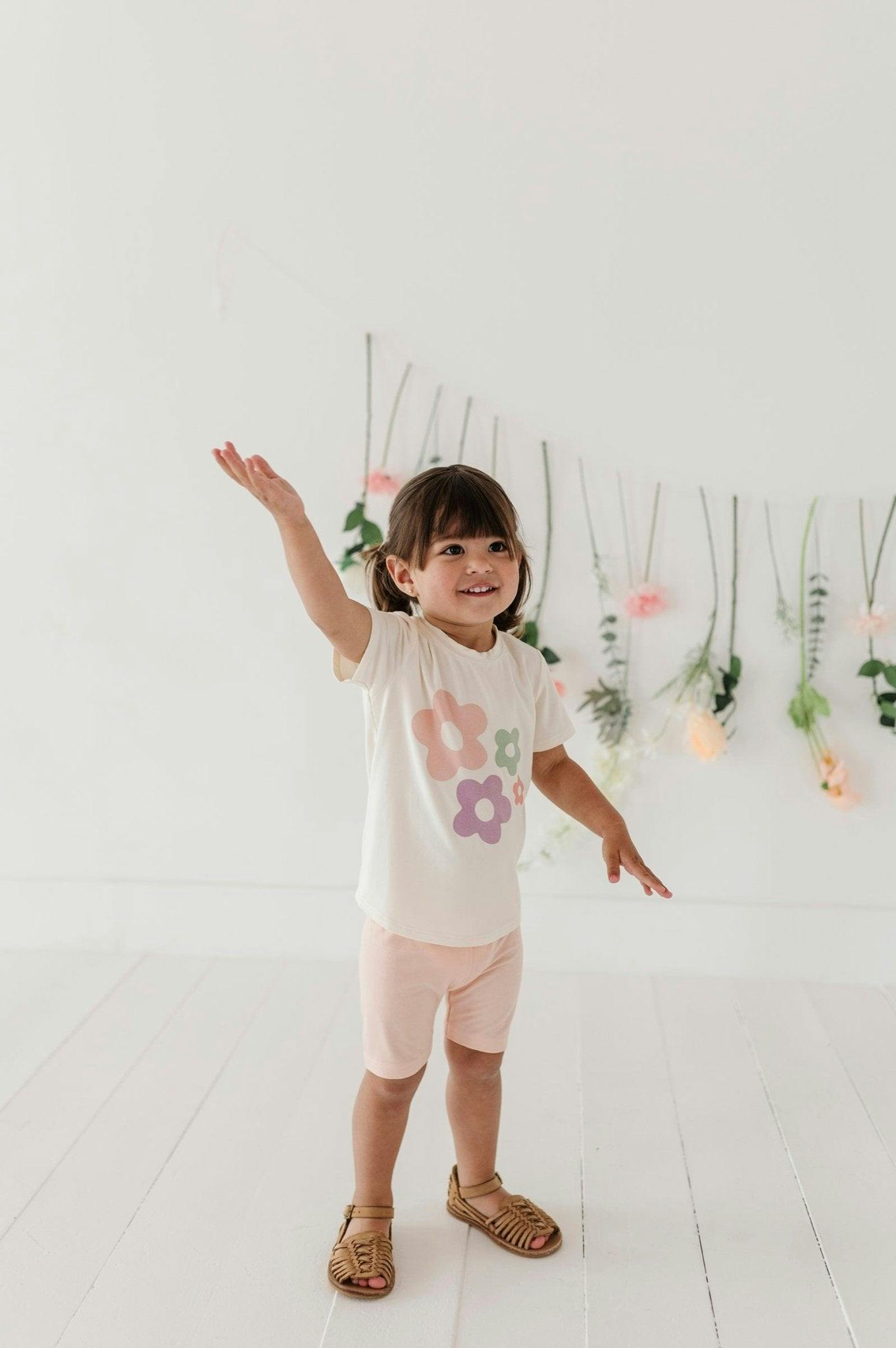 Girl's Short Sleeve Tee in Summer Blooms
