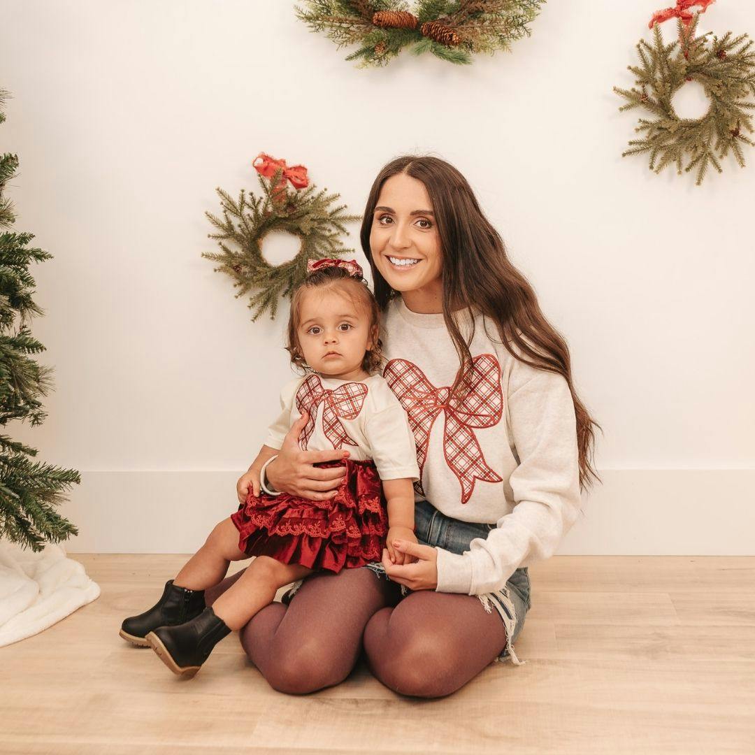 Christmas Plaid Bow Patch Women's Sweatshirt
