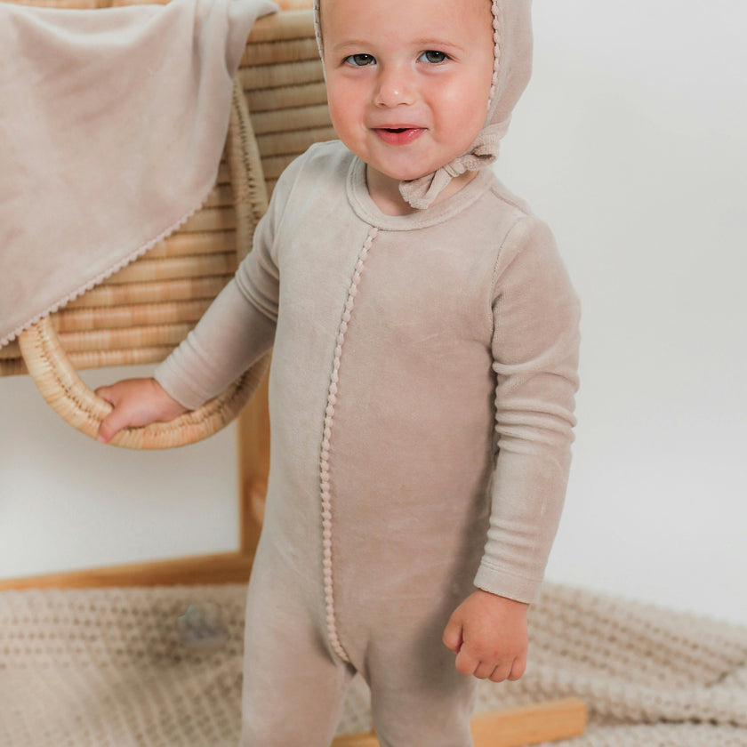Velour Pompom Blanket Beige