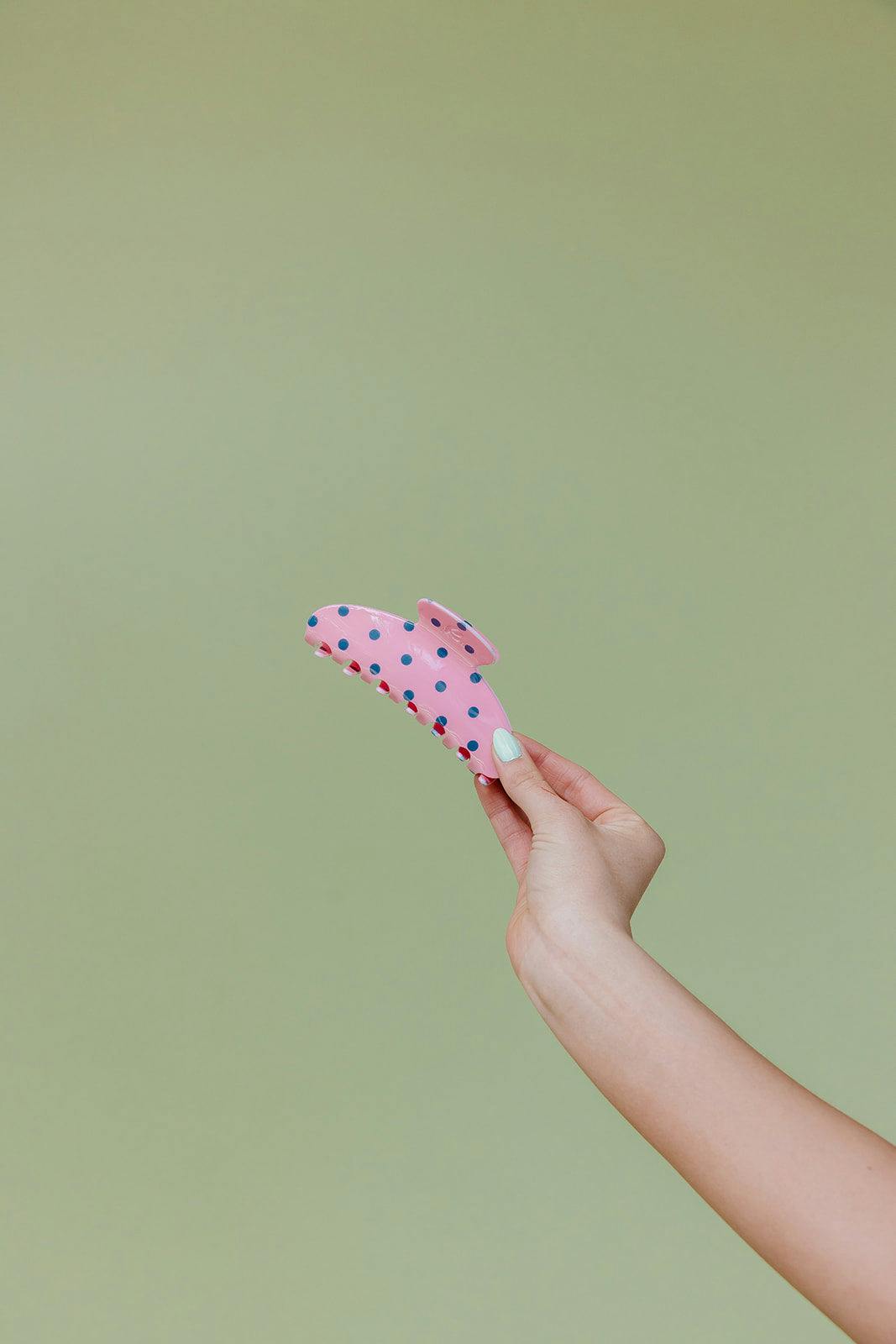 POLKA DOT & STRIPED OVERSIZED CLAWS