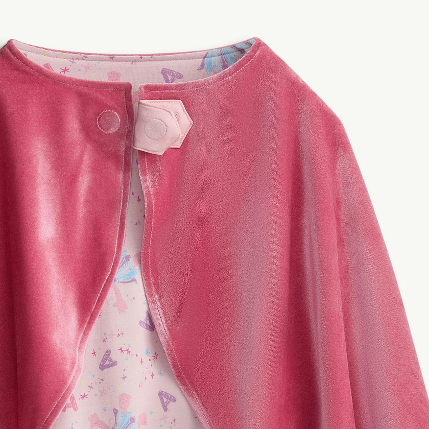 Magnetic Cape
