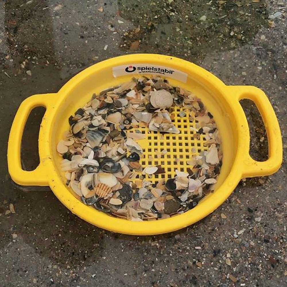 Large Sand Sieve 3 Pack (1 red