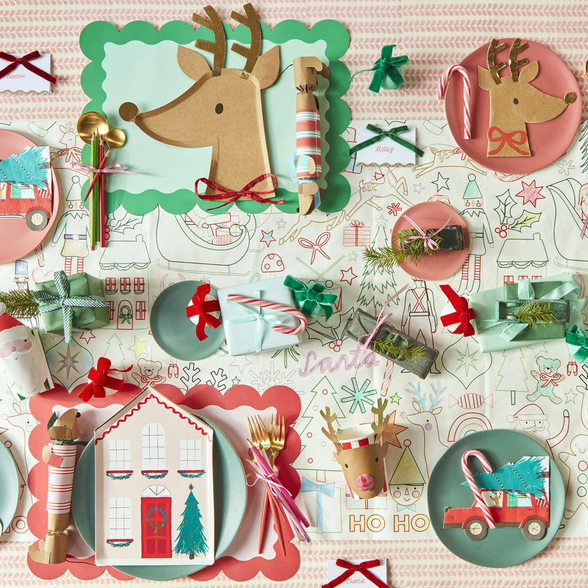 Reindeer With Raffia Bow Plates