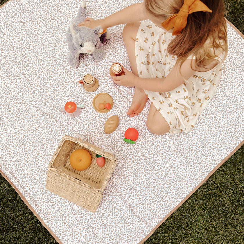 Portable Wander Classic Playmat | Botanical - Earthen