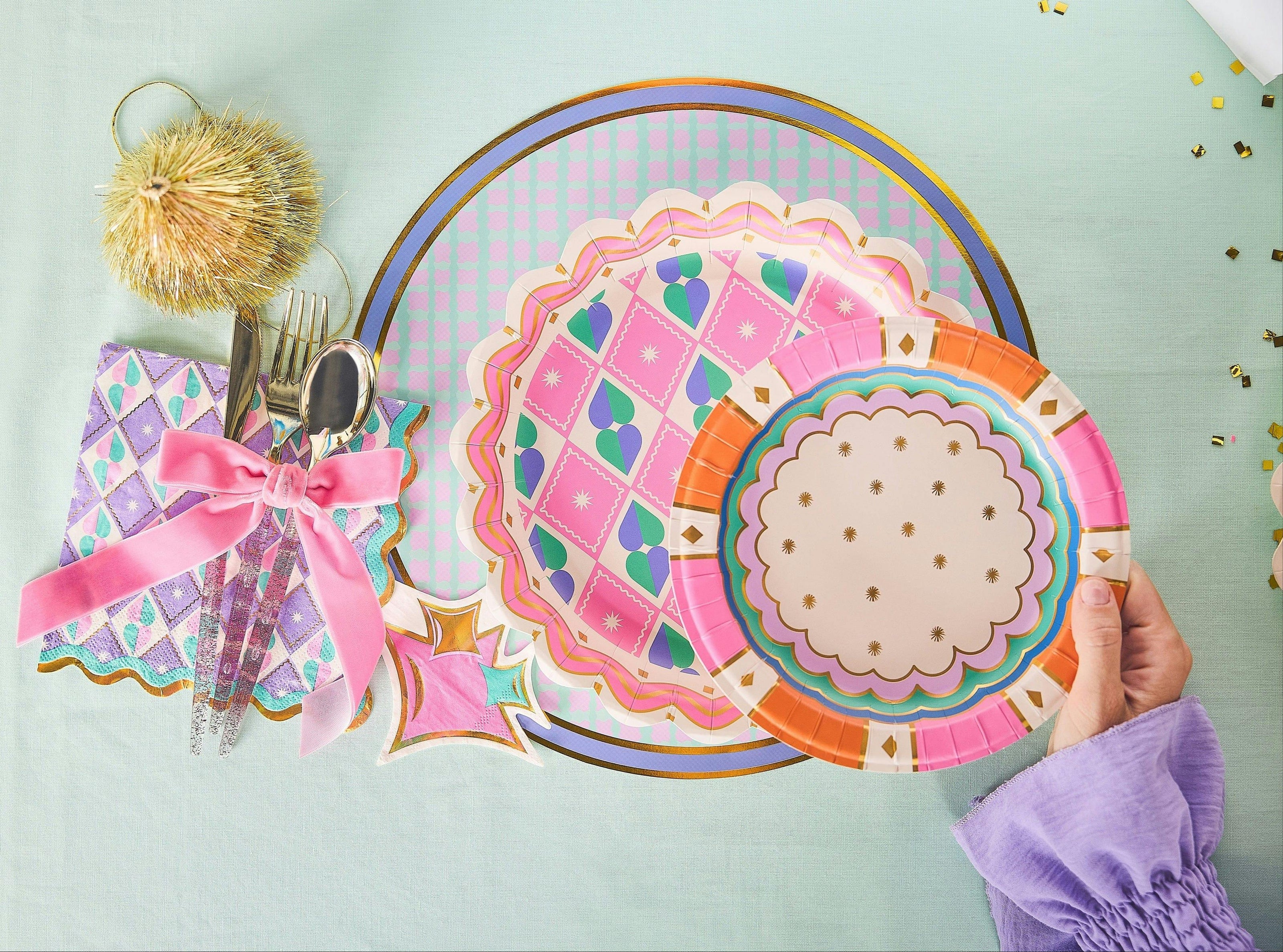Packed Party Circus Soiree Dinner Plates 10ct - Gold Foil Colorful Party Dinner Plates, 10 Inch, 400 GSM for Circus and Carnival Celebrations