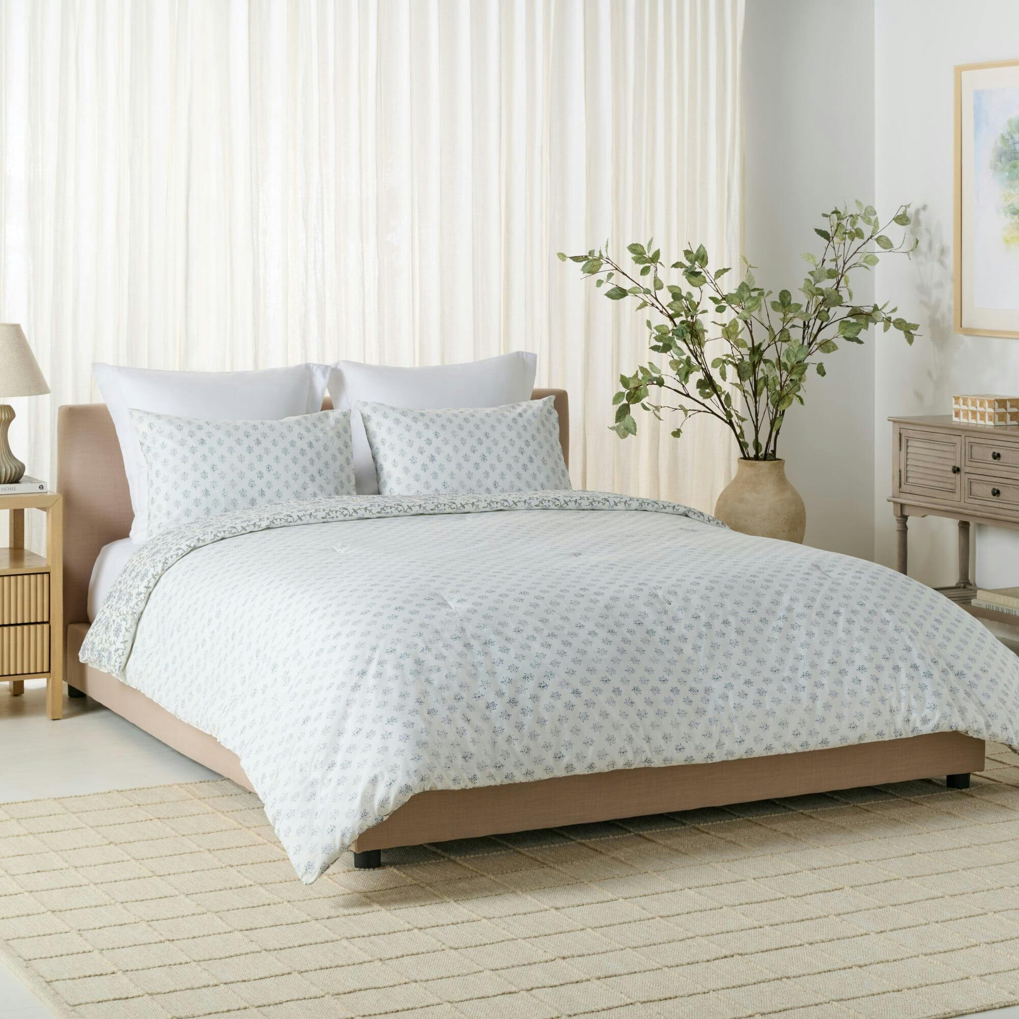 Floral Reversible Comforter Set, Blue
