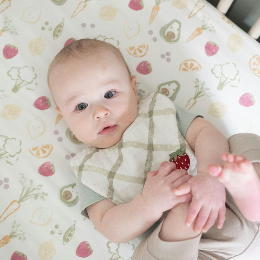 Clementine Fruits & Veggies Cotton Fitted Crib Sheet