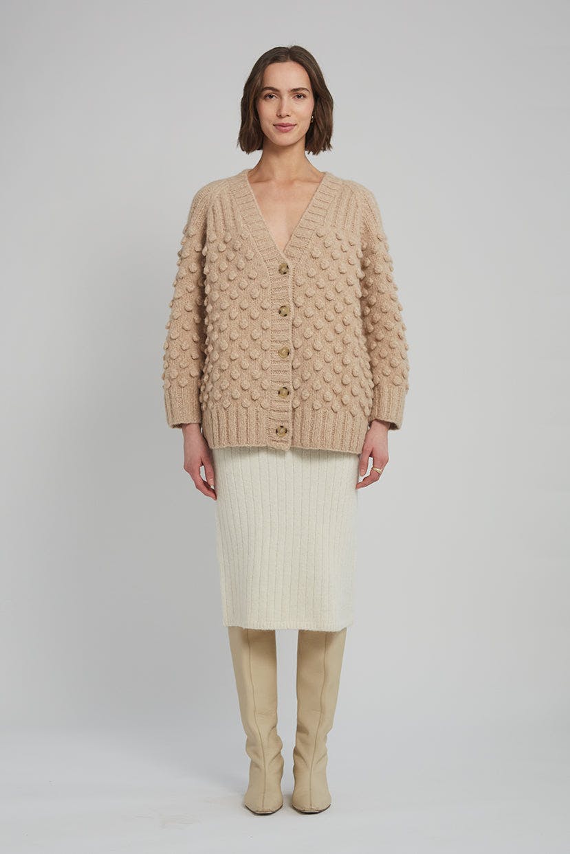 LIAN CARDI | PALE CAMEL