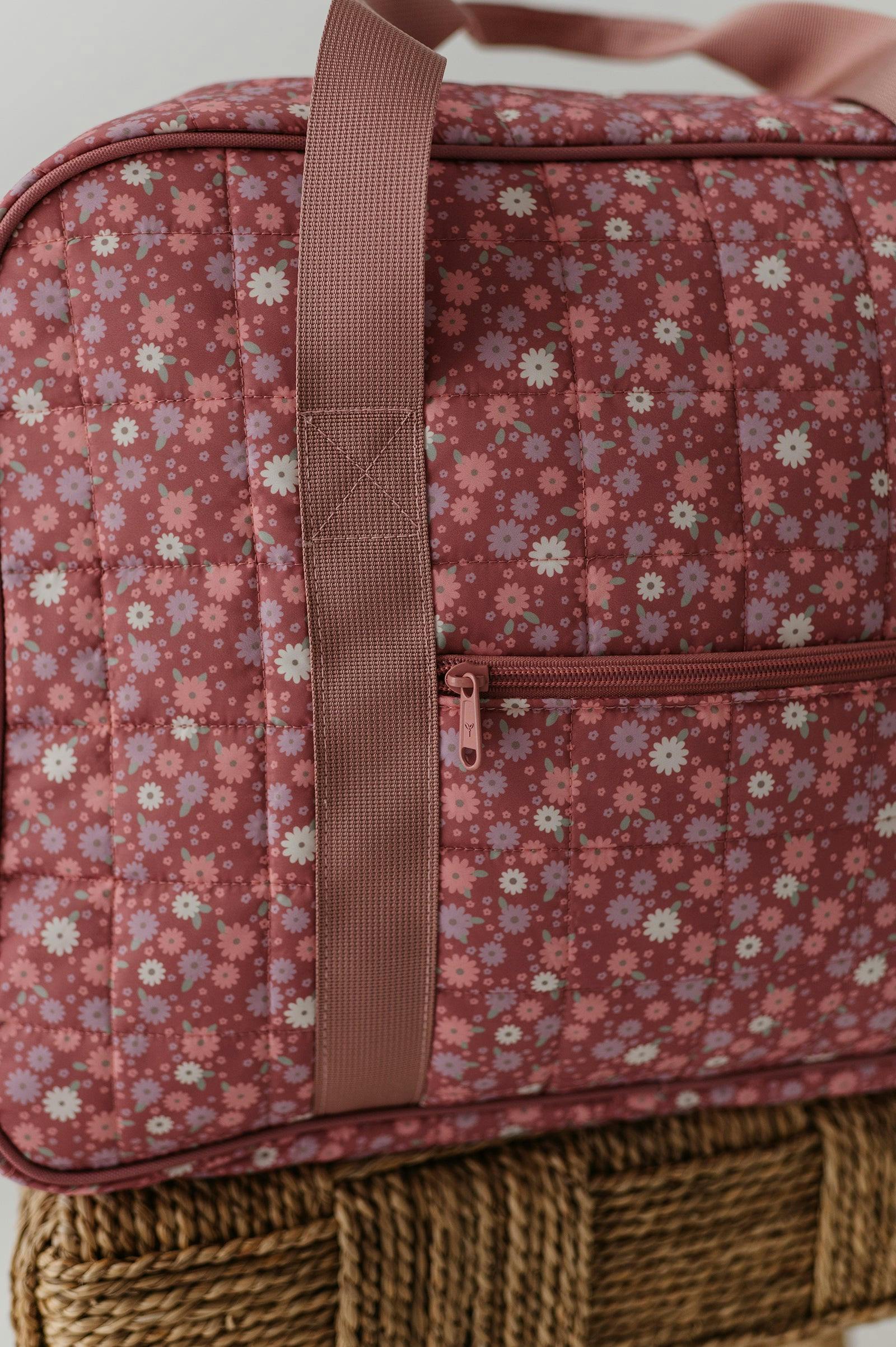 Overnight Bag in Tiny Petals